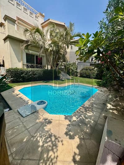 فيلا بحمام سباحه مفروش 5 نوم و ناني ايجار كمبوند قطامية هيلز التجمع القاهرة الجديدة Villa rent Katameya Hills New Cairo