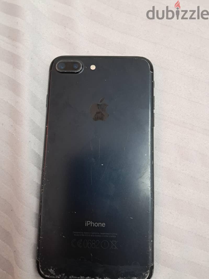 Apple - iPhone 7 Plus 1