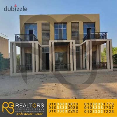Standalone villa for sale, 810 sq m, Allgeria Compound, prime location, 7-year payment plan.