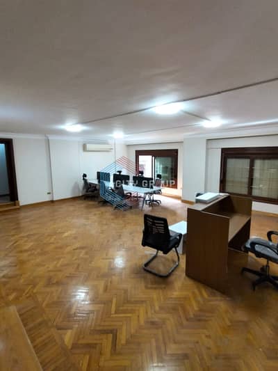 Administrative office for rent in a prime location in New Maadi, 220 square meters