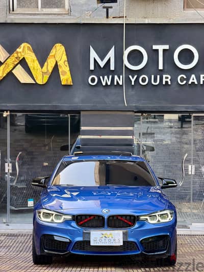بي ام دبليو 320i 2019