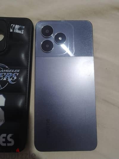ريلمى نوت 50