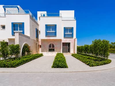 فيلا للبيع - Naia bay - بسعر 28,995,000 ج