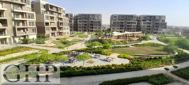 شقة متشطبة بالكامل للبيع بالم هيلز التجمع الخامس Palm Hills New Cairo