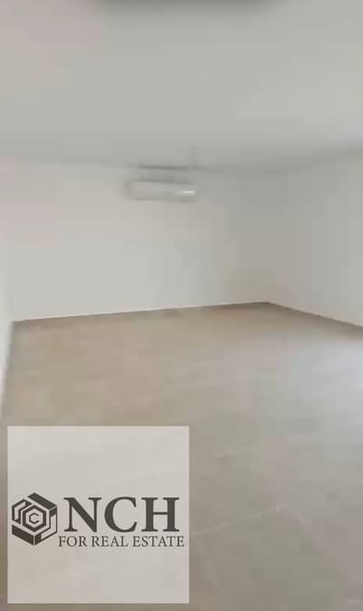 بنتهاوس للإيجار في Moon Residences | 189 متر + رووف
