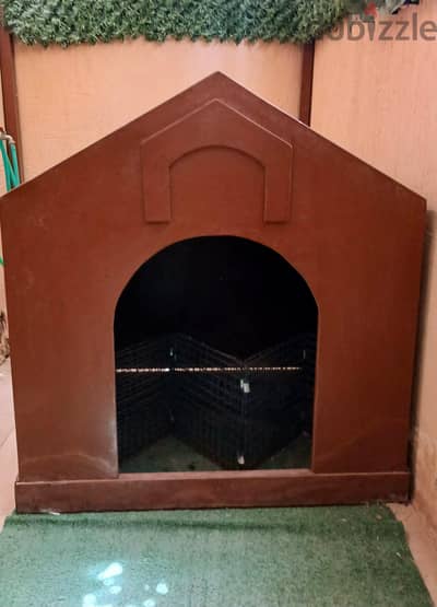medium/large wooden dog house بيت خشب للكلاب متوسطة او ضخمة الحجم