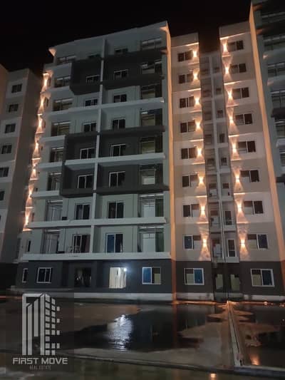 A ready-to-move apartment with a 10% down payment, a masterpiece view at prices from the past for a unit in Lake Capital Compound in the Administrative Capital in R7 on the green river opposite the embassy district A ready-to-move apartment with a 10% down payment, a masterpiece view at prices from the past for a unit in Lake Capital Compound in the Administrative Capital in R7 on the green river opposite the embassy district