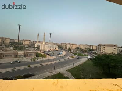 Apartment for sale in the B11 area of Madinaty with special finishes close to a mosque and at the lowest price in the market, and the sale includes furniture and appliances. Apartment for sale in the B11 area of Madinaty with special finishes close to a mosque and at the lowest price in the market, and the sale includes furniture and appliances.