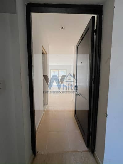 For sale, an apartment in Madinaty B6, area 103m, with the best layout: 3 rooms, 2 bathrooms