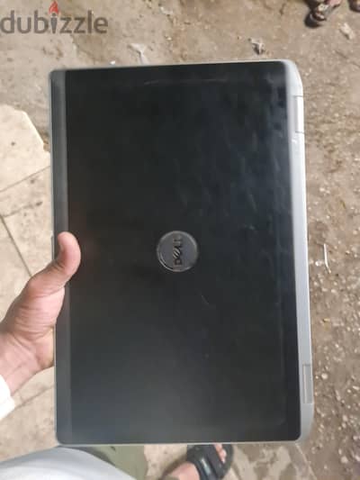 لاب توب ديل للبيع