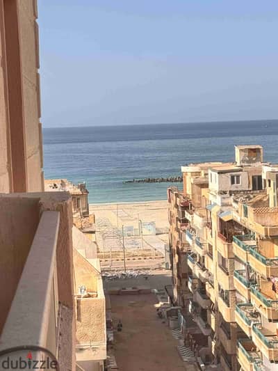 شقه(3نوم )في العجمي شاطئ النخيل علي بعد دقيقه من البحر تشطيب التـــــــــــرا لوكس