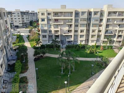 شقه للايجار في مدينتي مرحلت b10