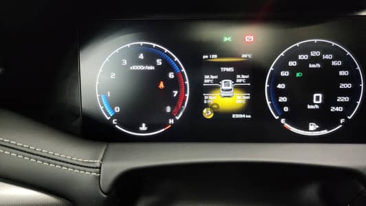 Geely Okavango 2022