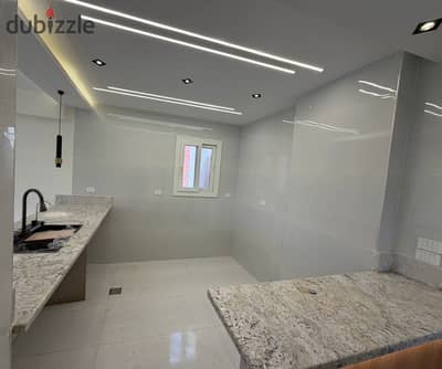 190 square meters apartment for sale in Al-Andalus, fully finished, fourth floor with elevator, 3 rooms and 2 bathrooms, and all facilities for 4,600,000 EGP, a distinguished location close to services
