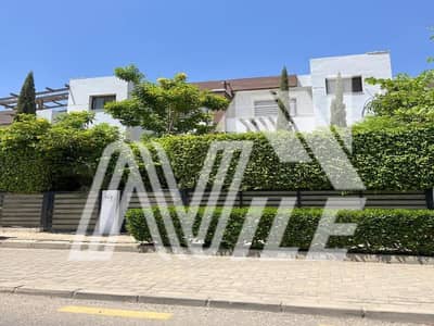 تاون هاوس مفروش بالكامل بالتكييفات  200 متر للبيع فيو لاندسكيب، بسعر أقل من سعر السوق في هايد بارك، القاهرة الجديدة
