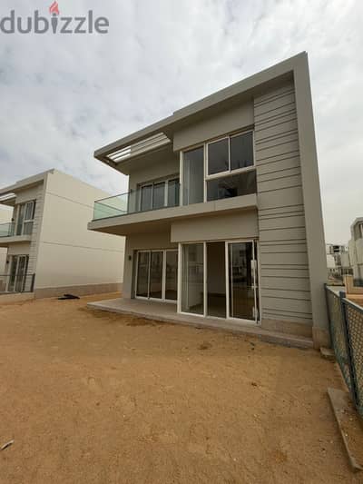 Villa 315m + 210m + 215m Ready to move Fully finished Attractive Price