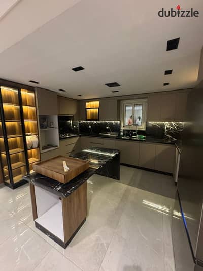 Apartment for sale in the eighth district, super lux finished, at a bargain price