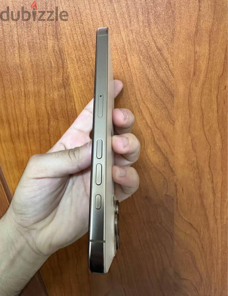 Apple - iPhone 16 Pro Max 2