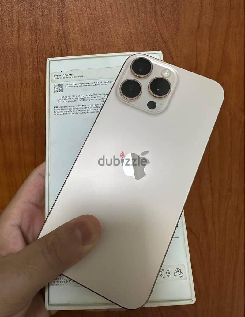 Apple - iPhone 16 Pro Max 4