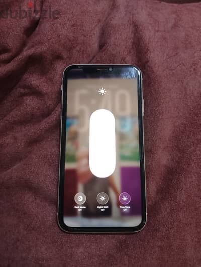 Apple - iPhone 11