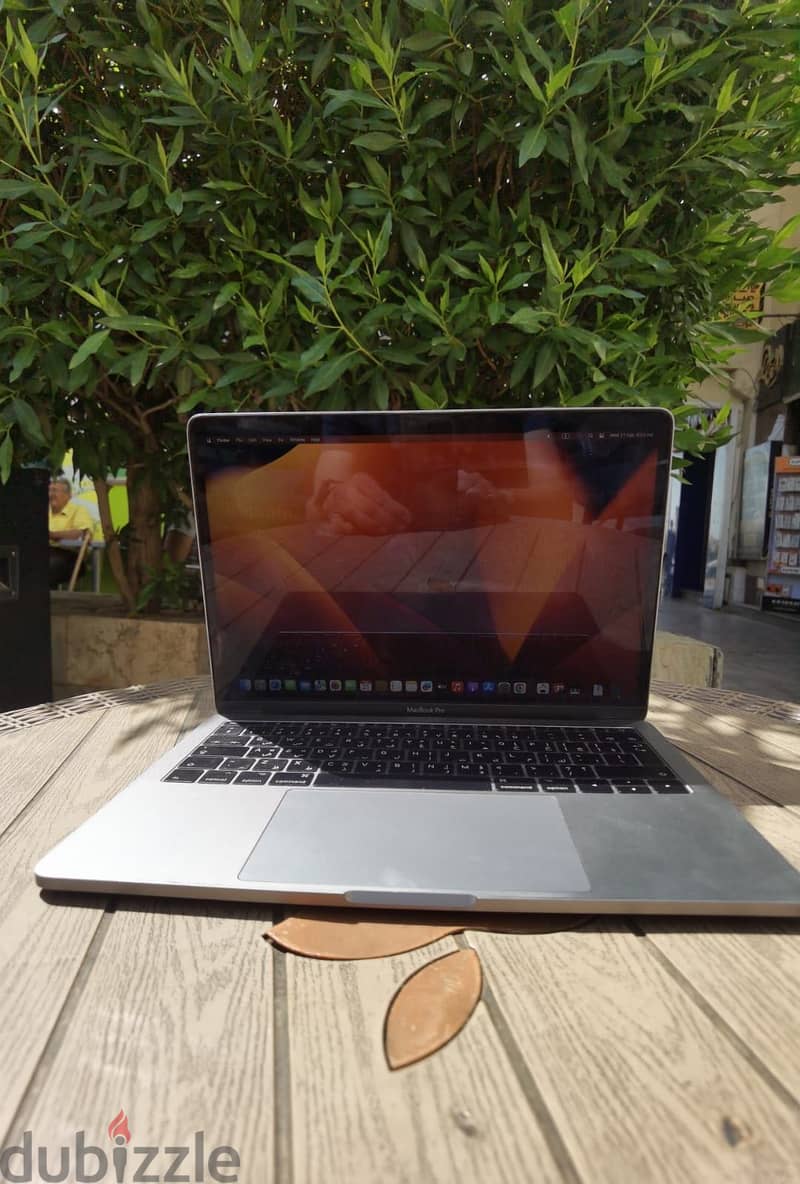 MacBook. pro 2017 2