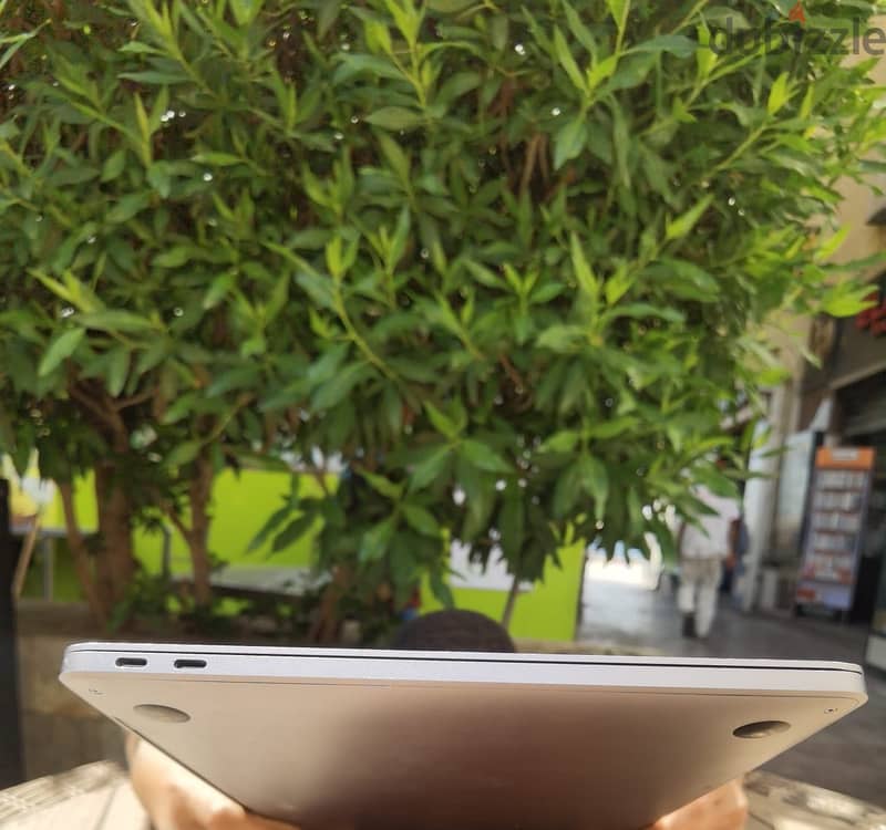 MacBook. pro 2017 5