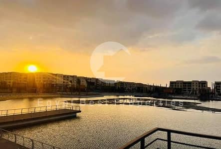Best Price Mivida Boulevard 4 Beds+Nanny Finished Apartment for Sale
