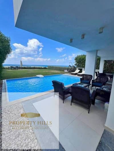 Last first-row villa for sale at the lowest price in the market, 35% discount