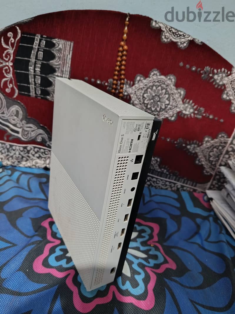 Xbox one s 2