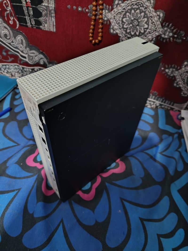 Xbox one s 3