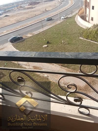 للبيع شقه في التجمع الخامس جاردينيا هايتس 2  بجوار محور محمد نجيب وخمس دقائق من جمال عبد الناصر و 10 دقائق الجامعه الامريكيه