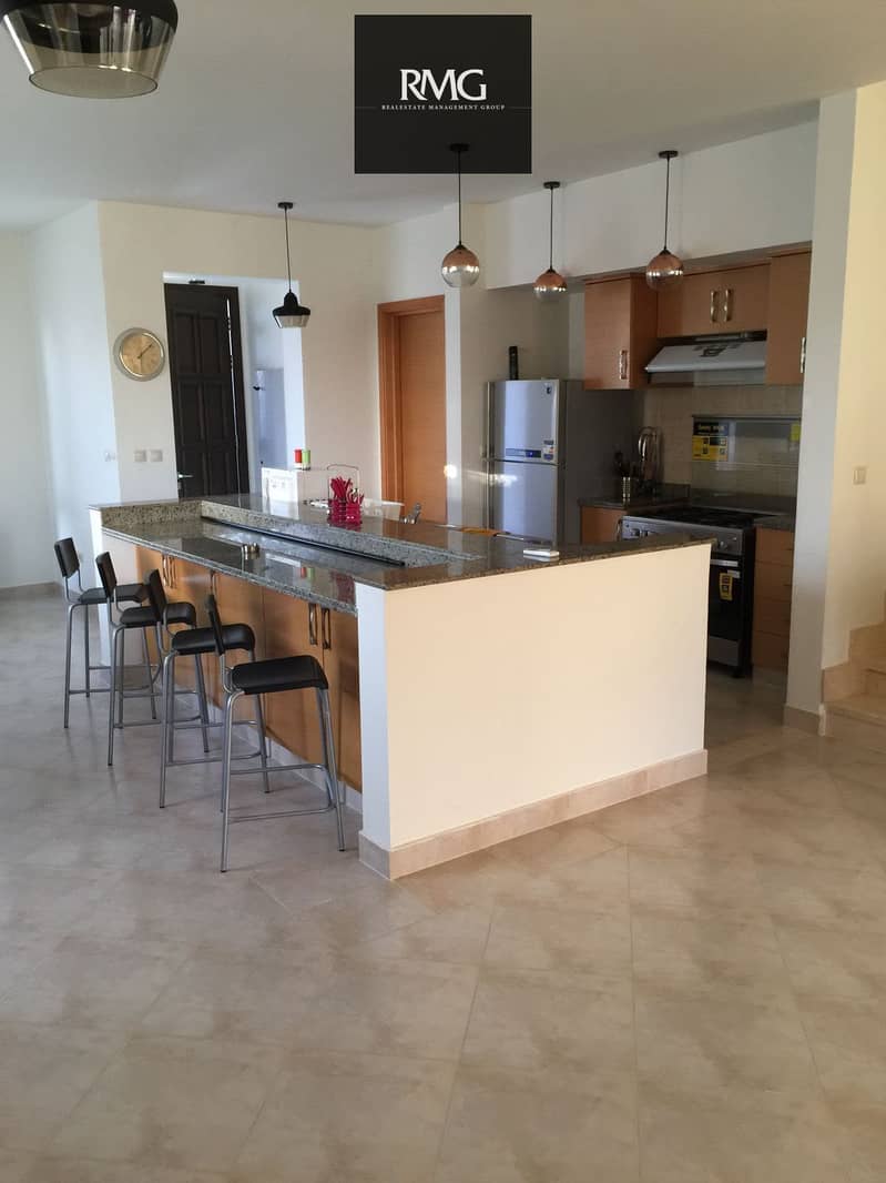 4 BR Twin House in Marassi, photo 5 of 7