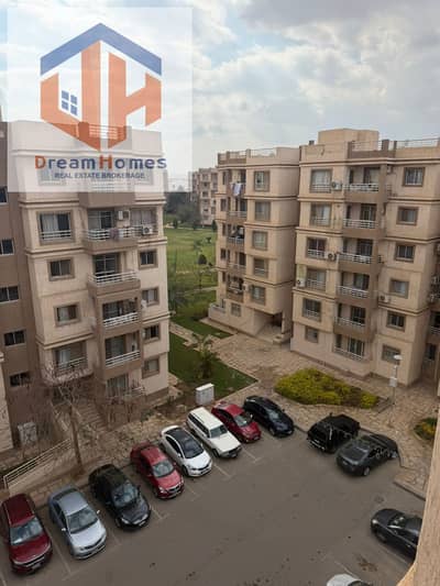 Apartment for sale in a prime location in Madinaty, 3 bedrooms, next to South Park, with an unobstructed view.