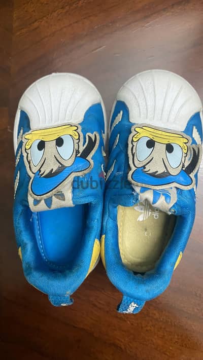 Kids shoes