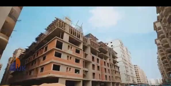 شقة مميزه جدا للبيع في مدينة نصر بالقرب من محور  المشير و محطة المونوريل لوكيشن قوي جدا جدا بالقرب من كل المحاور الرئيسية في مدينة نصر مكان ساكن جدا