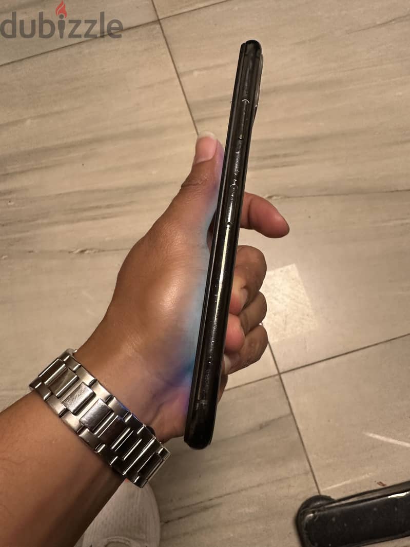 Iphone 11 pro max 2