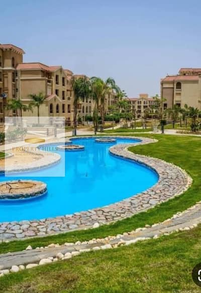 تاون هاوس بجاردن  استلام فوري  نازل من سعره  النص في الشروق علي طريق السويس مباشره- Ivy Residents