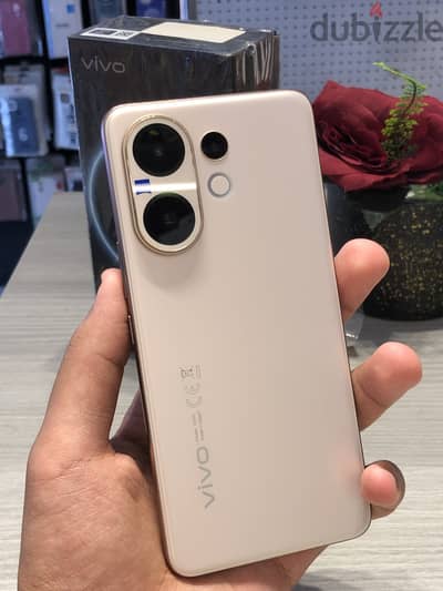 فيفو V60