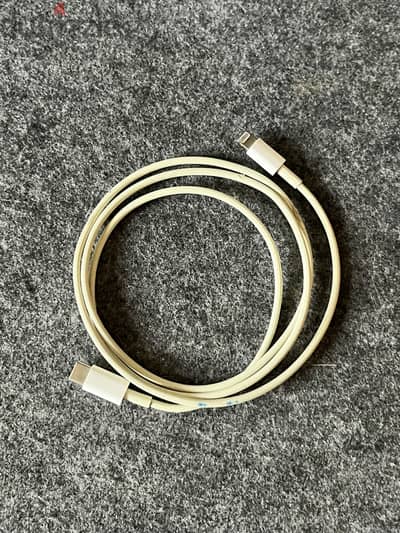  Apple Original USB-C to Lightning Cable