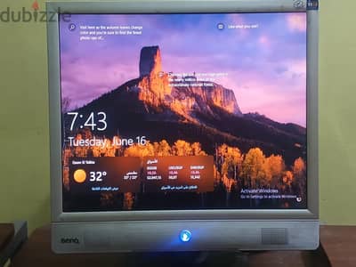 شاشة BenQ مربعة 17 بوصة بحالة ممتازة