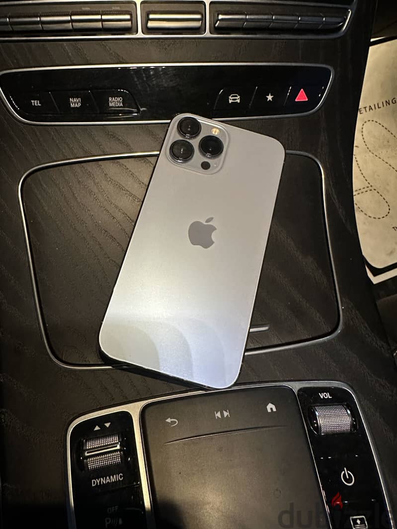 Apple - iPhone 13 Pro Max 1