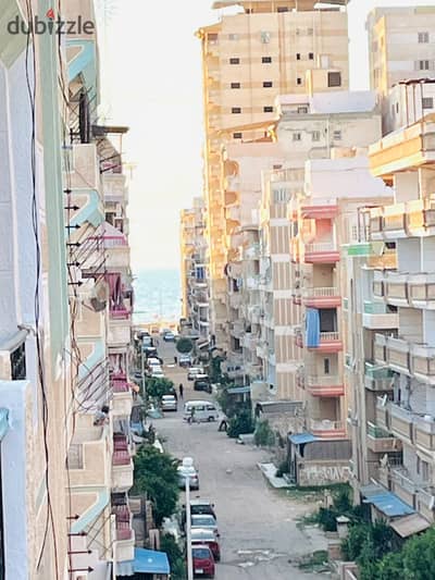 شقه للبيع في العجمي اسكندريه شاطئ النخيل بالقرب من الخدمات والأسواق دقائق للبحر مسجلة كاملة المرافق