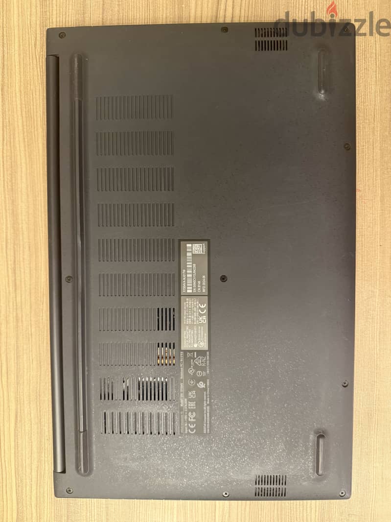 Asus VivoBook 3