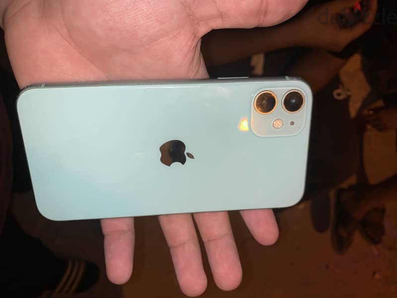 Apple - iPhone 11 1