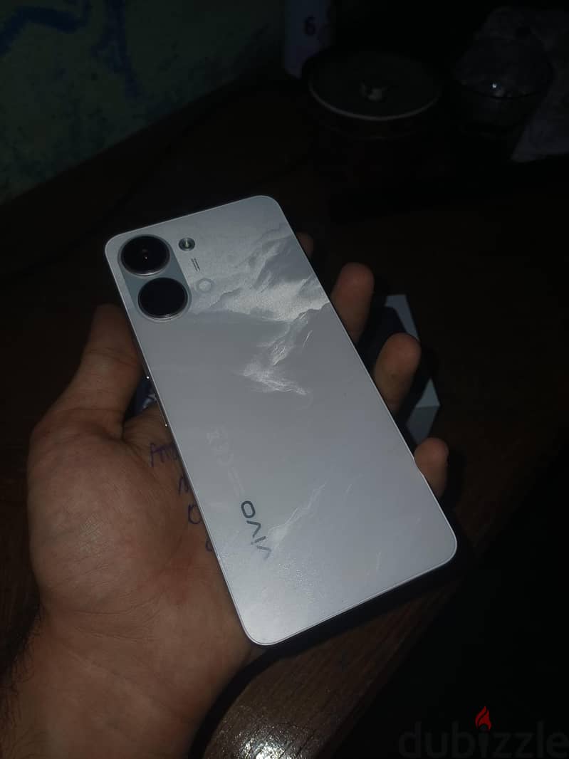 Vivo Y05 3