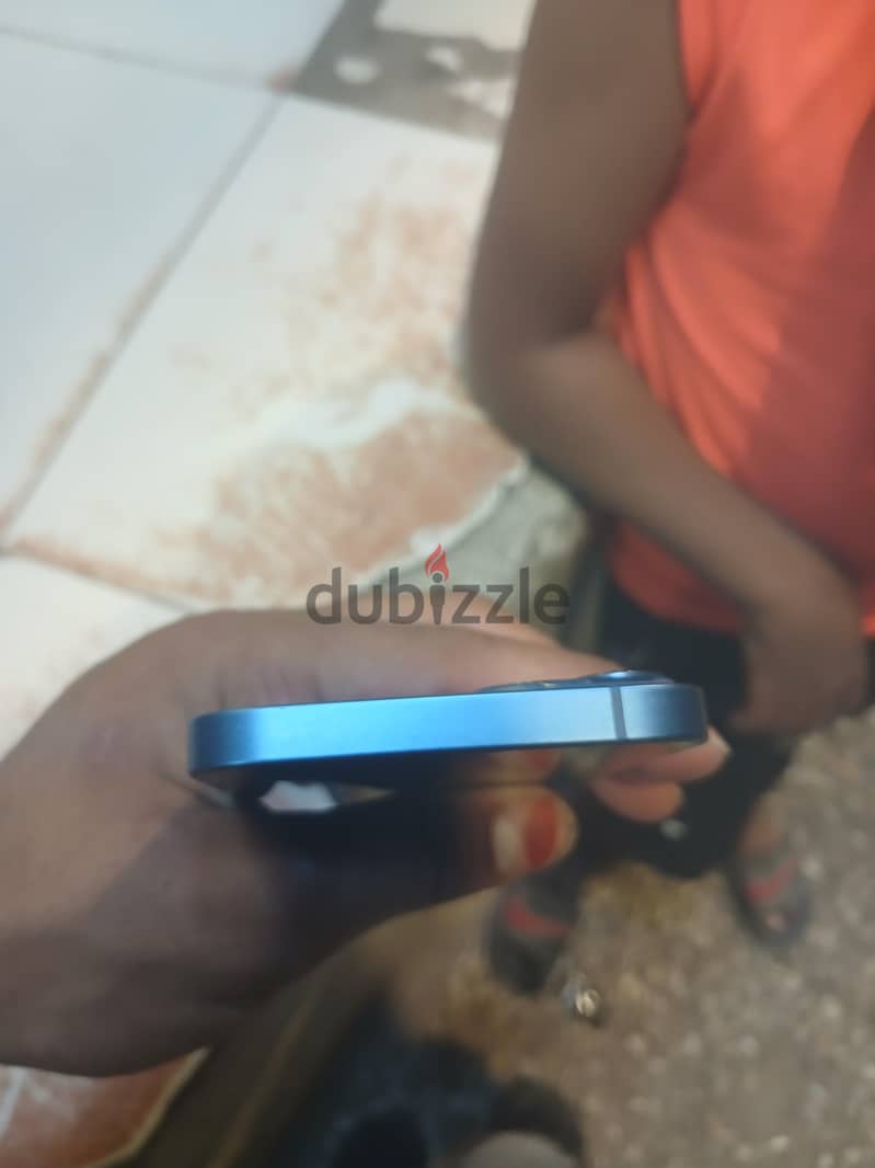 Apple - iPhone 13 2