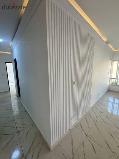 For a great price, a 127m piece of land for sale in Al Rehab, prime location, second floor