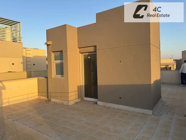 بأقل من سعرها ب 500 الف بمقدم وتكملة أقساط استلام فوري فيلا مستقلة ريسيل  في Palm Hills New Cairoالتجمع الخامس بالقرب من الجولدن سكوير وشارع التسعين