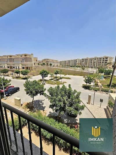شقه للبيع باقل سعر في مدينتي بمقدم 135,000 فقط والباقي علي 12 سنه في كمبوند سراي Sarai علي طريق السويس القاهره الجديده كامل الخدمات والمرافق