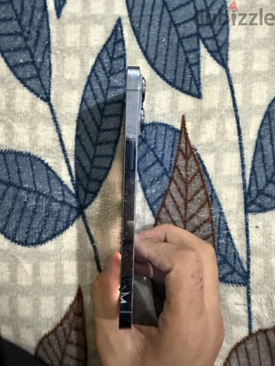 آبل - آيفون 13 برو ماكس حاله ممتازه
